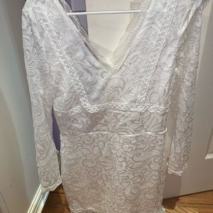 White lace dress